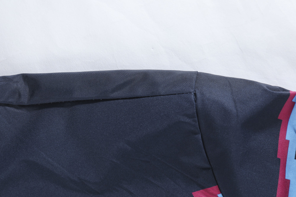 2526 Arsenal Wear on both sides windbreaker