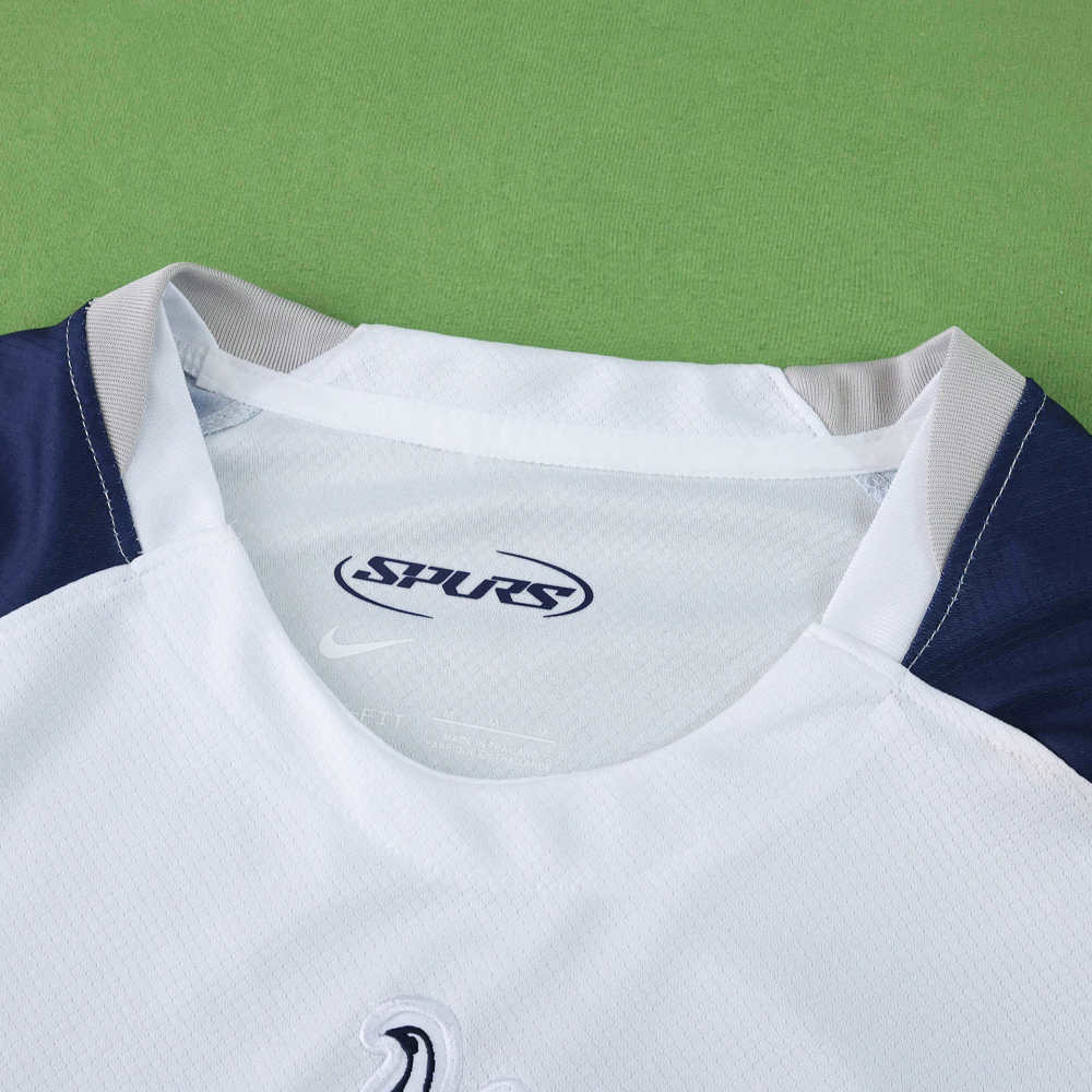 2526 Tottenham Hotspur Home Long sleeve Fan version