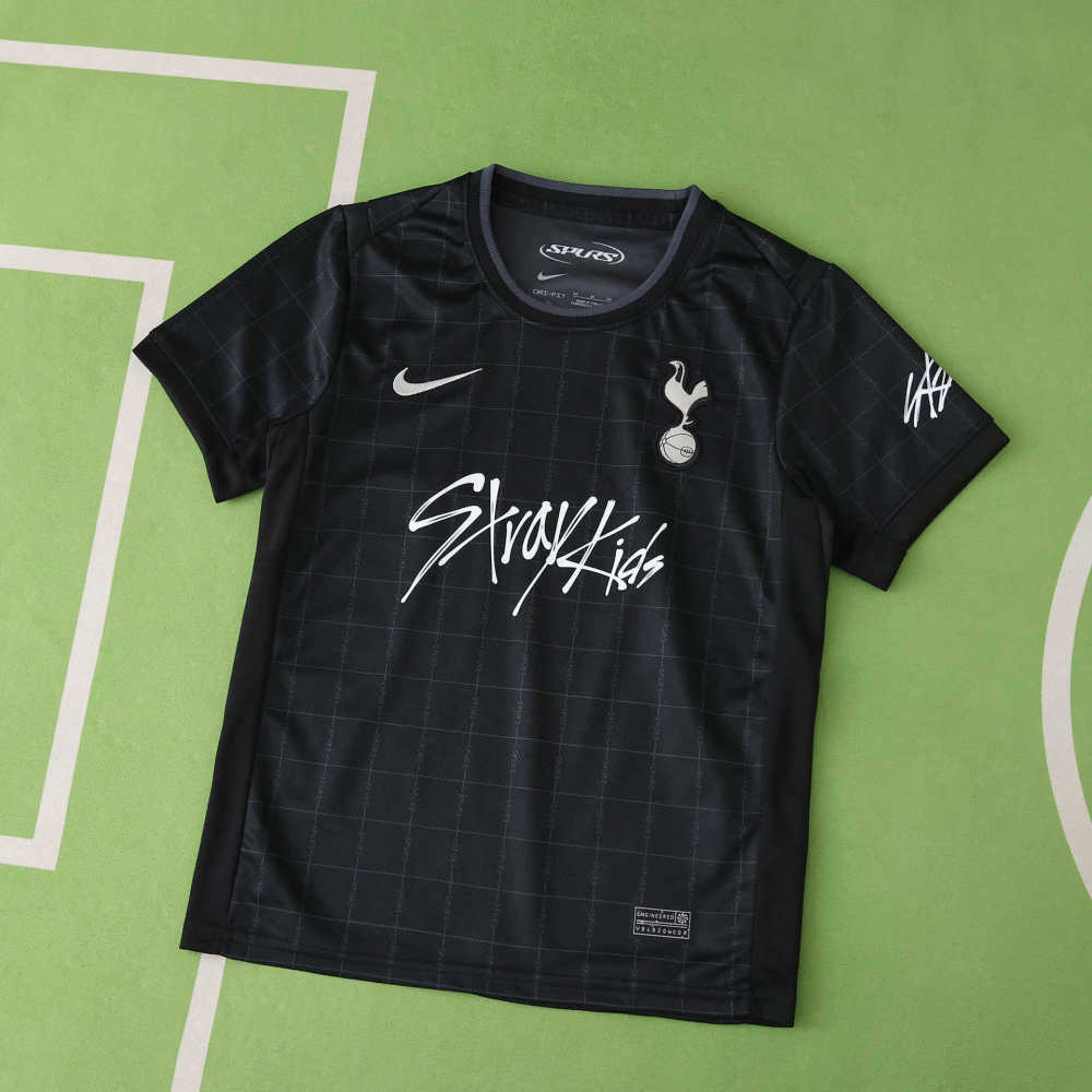 2526 Tottenham Hotspur Away Concept version Kids Kit