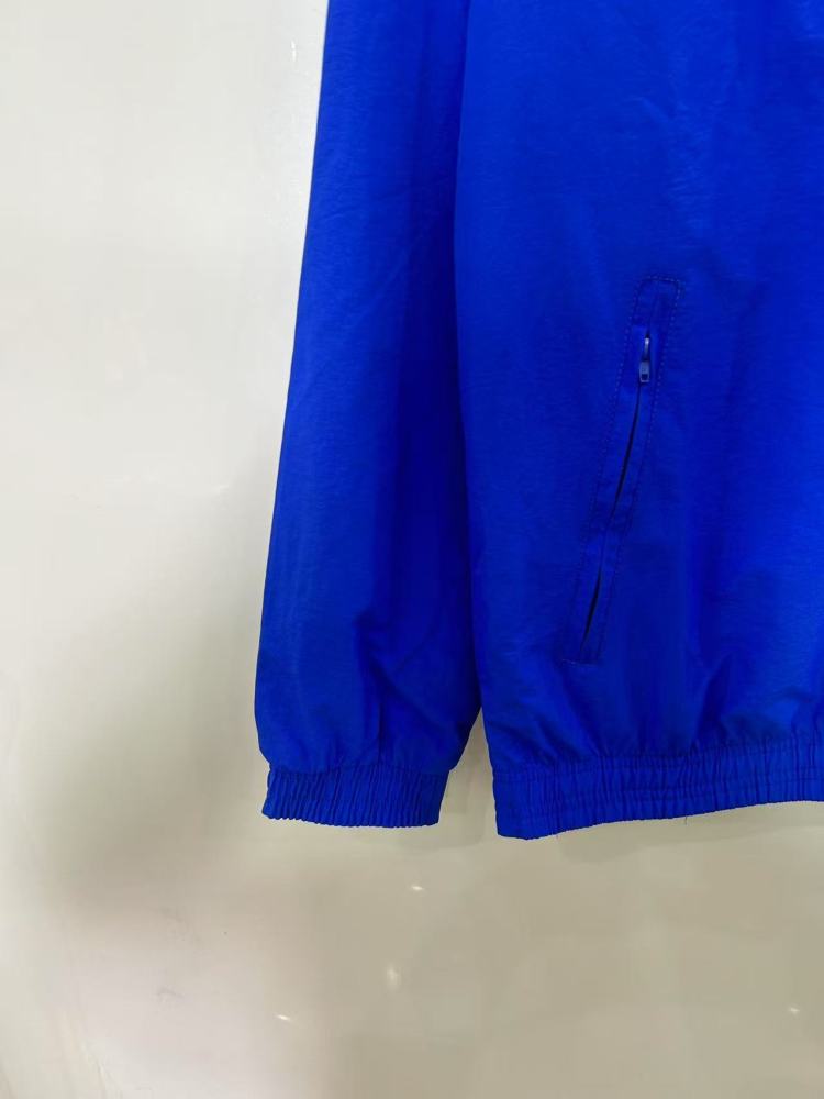 2526 Club América Wear on both sides windbreaker