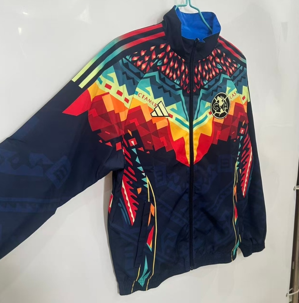 2526 Club América Wear on both sides windbreaker