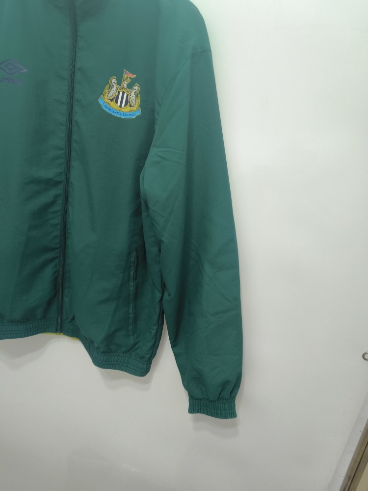 1991 Newcastle Wear on both sides windbreaker