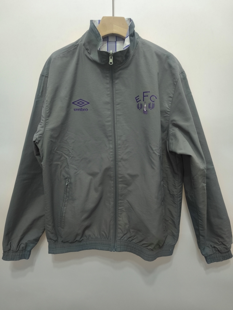 8889 Everton Wear on both sides windbreaker