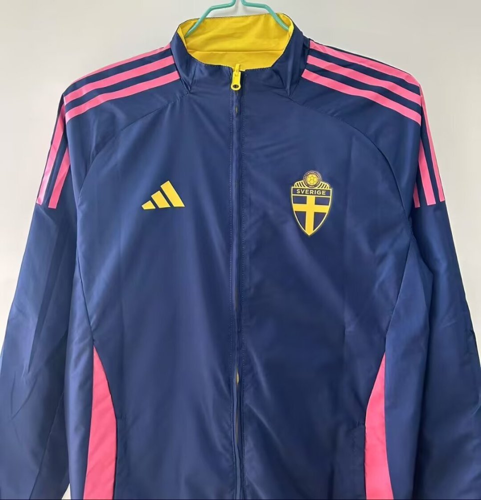2526 Sweden Wear on both sides windbreaker