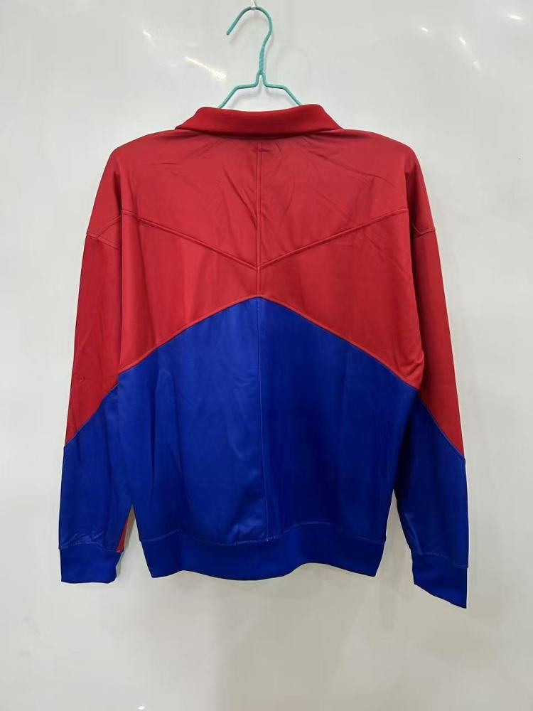 2526 Barcelona windbreaker
