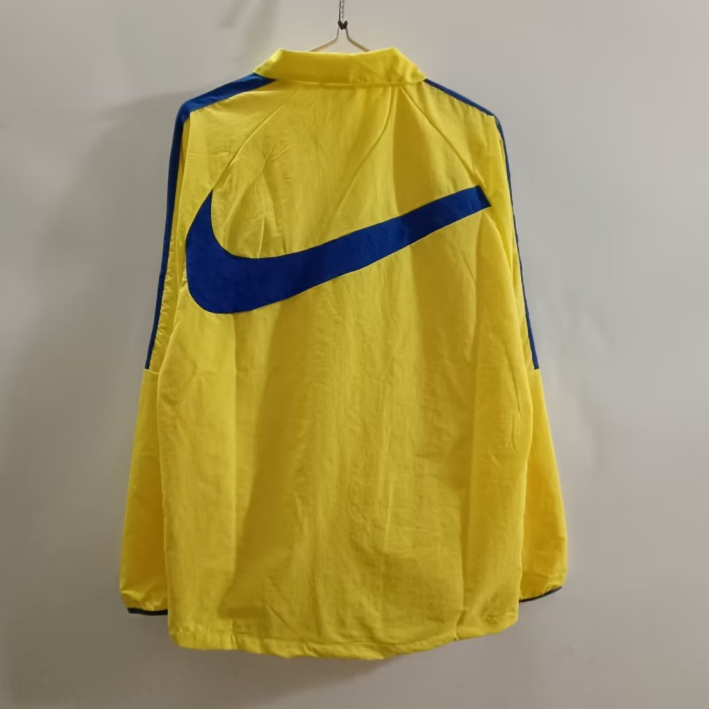 2526 Club América windbreaker