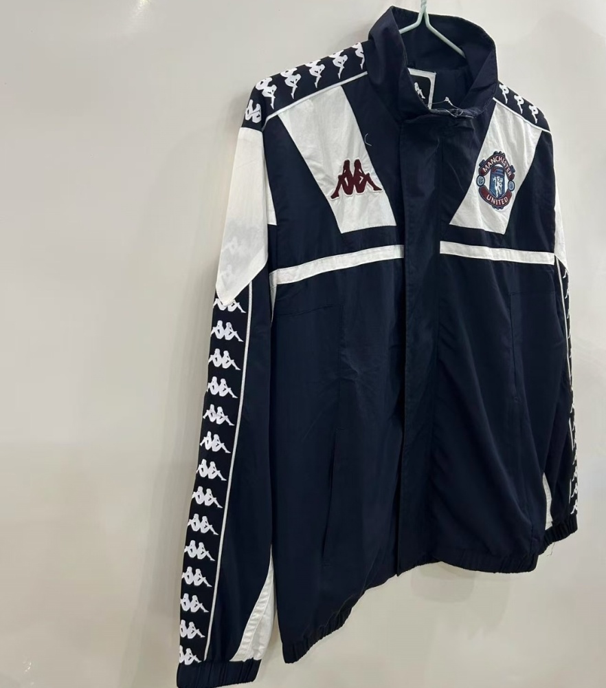 1967 Manchester United windbreaker