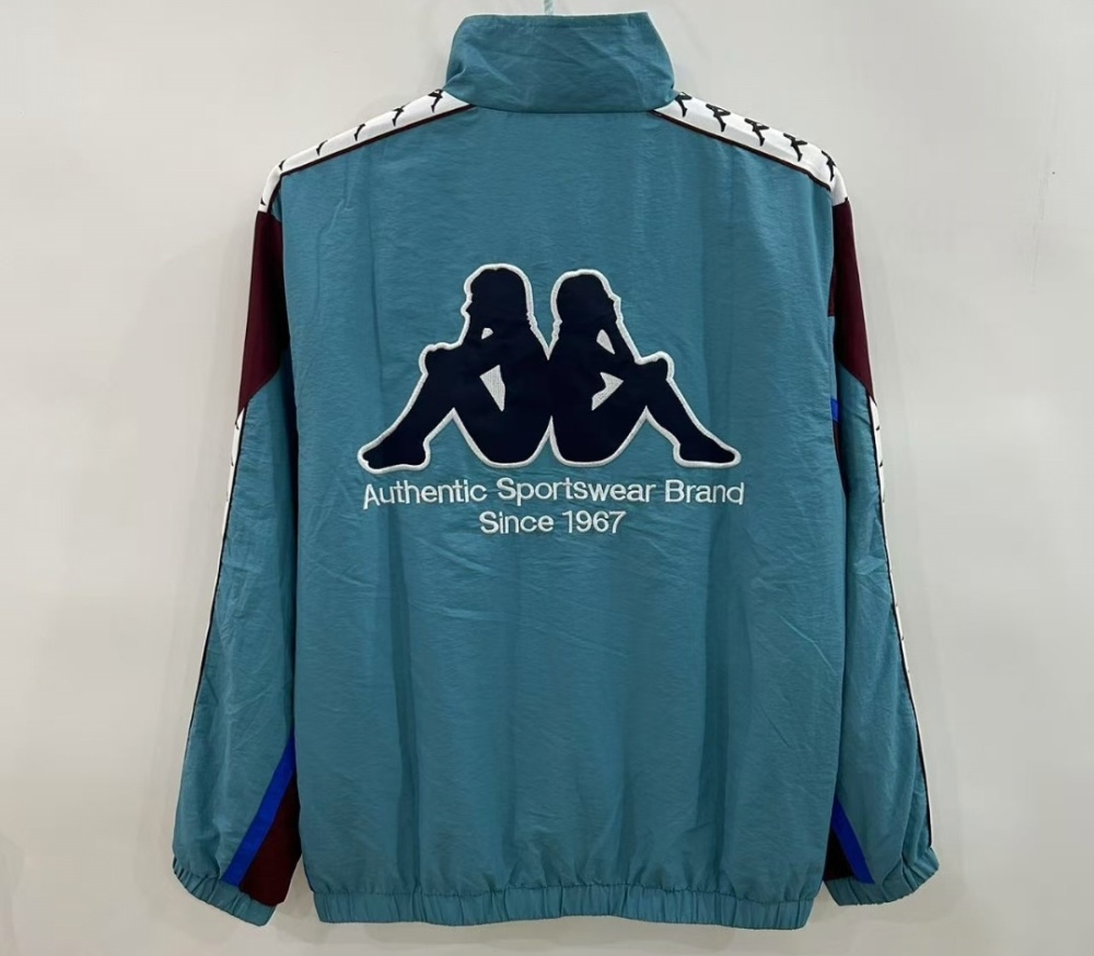 1967 Manchester United windbreaker