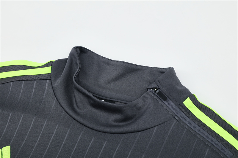 1516 Real Madrid Training suit set