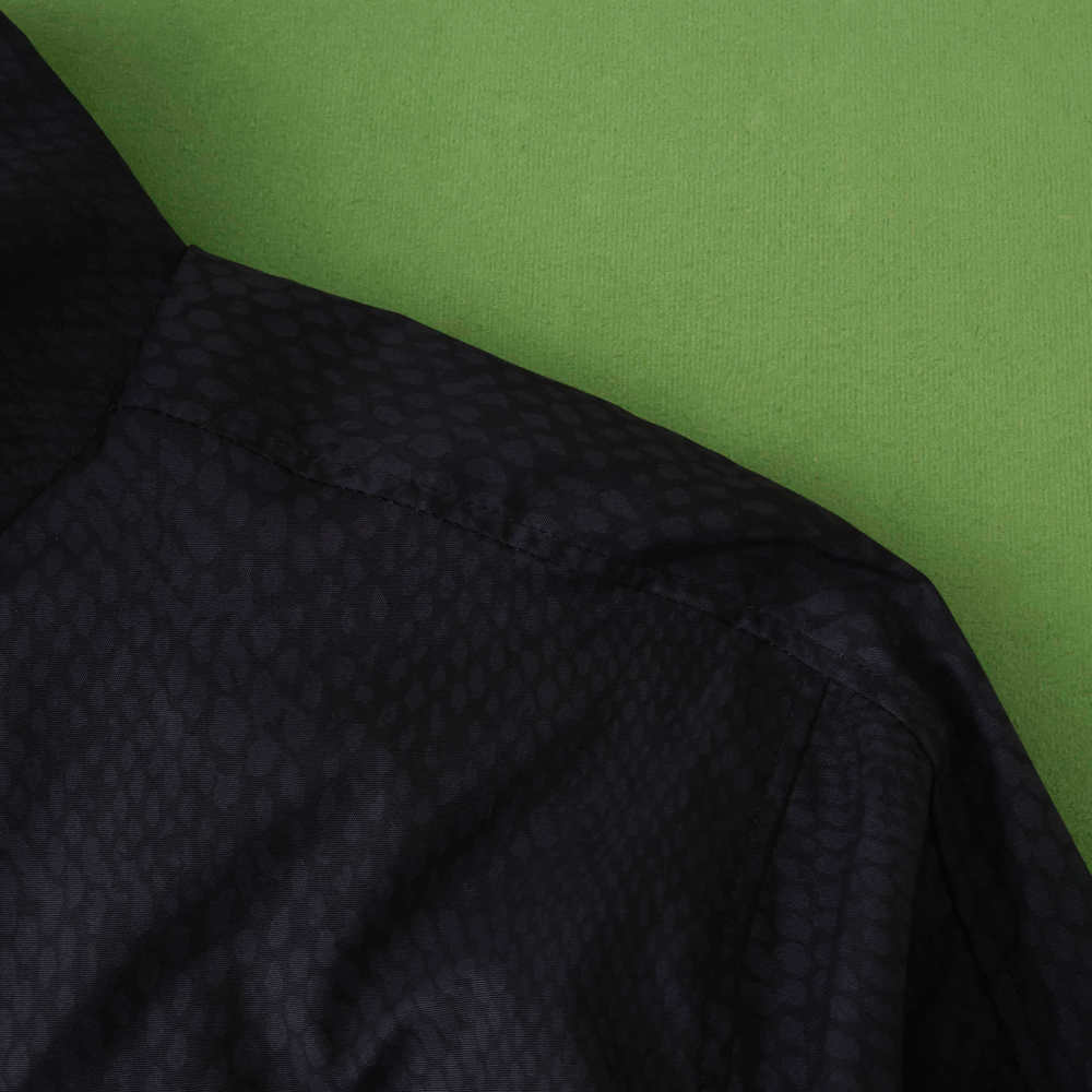2526 Barcelona windbreaker