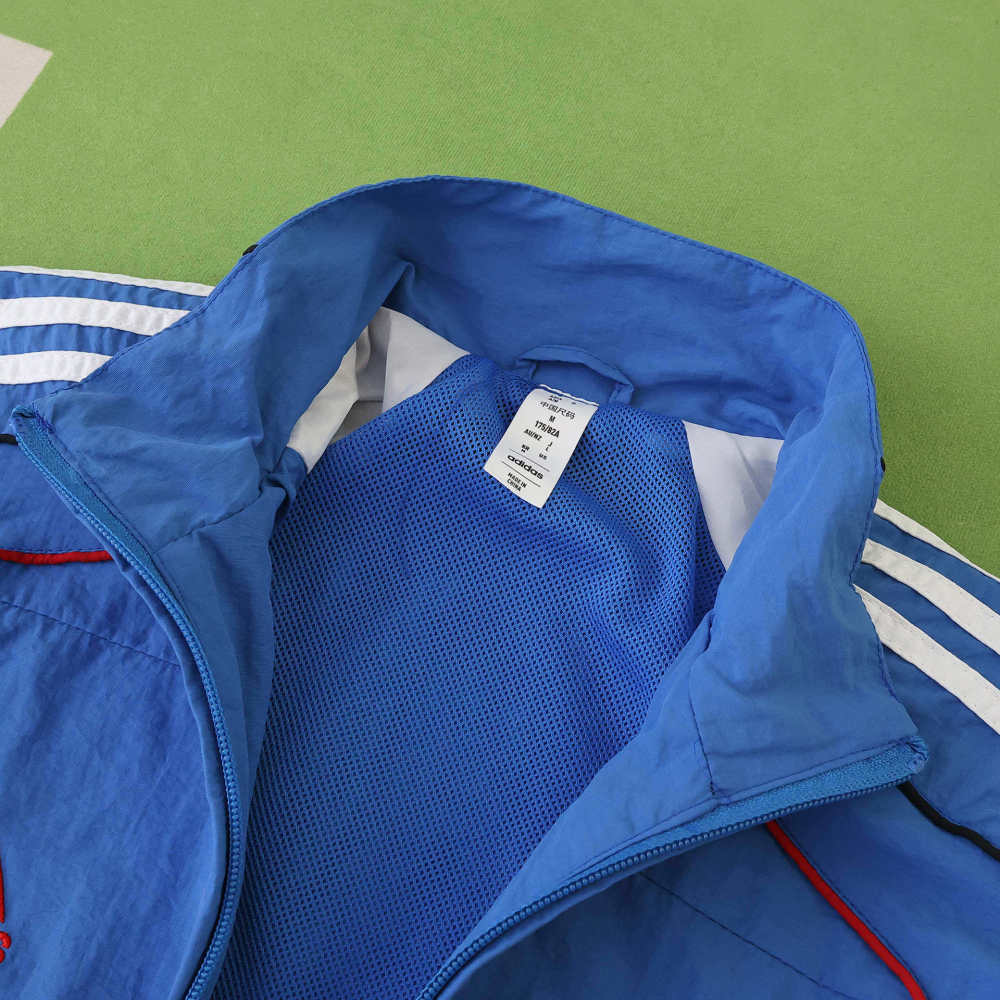 2526 Manchester United windbreaker