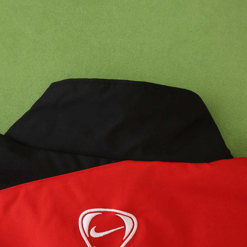 2526 Manchester United windbreaker
