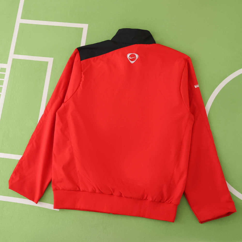2526 Manchester United windbreaker