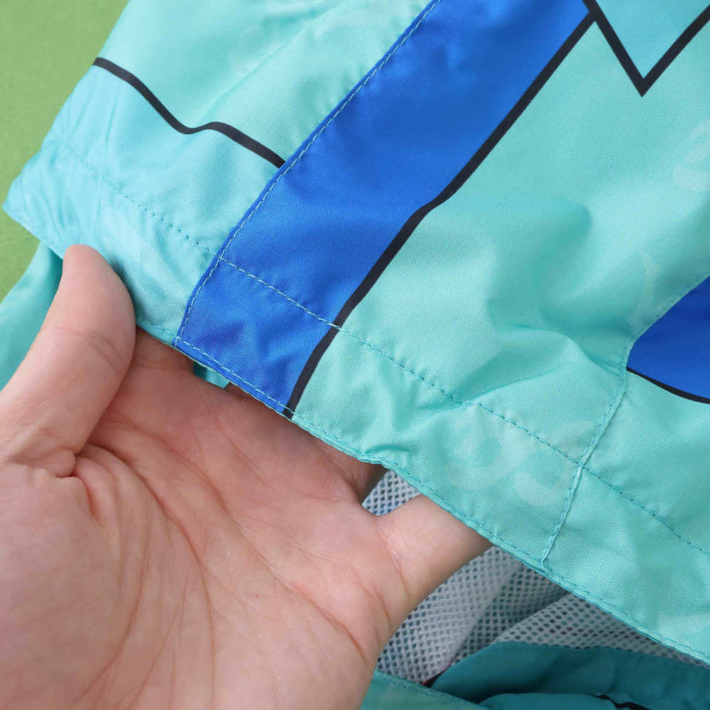 9697 Barcelona windbreaker
