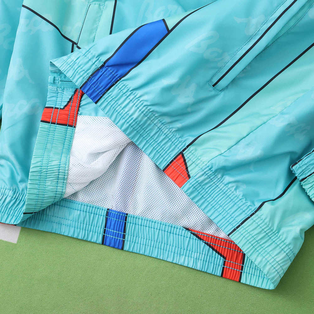 9697 Barcelona windbreaker