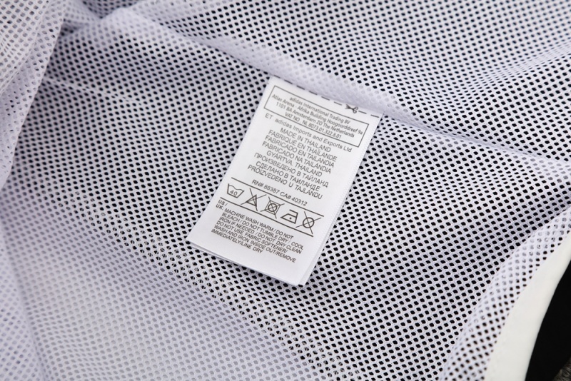 2526 Real Madrid (white) Windbreaker kit