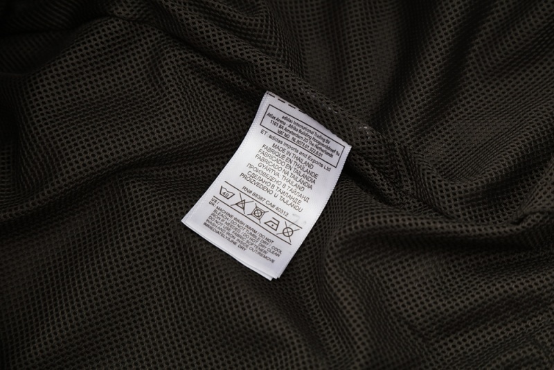 2526 Real Madrid (dark green) Windbreaker kit