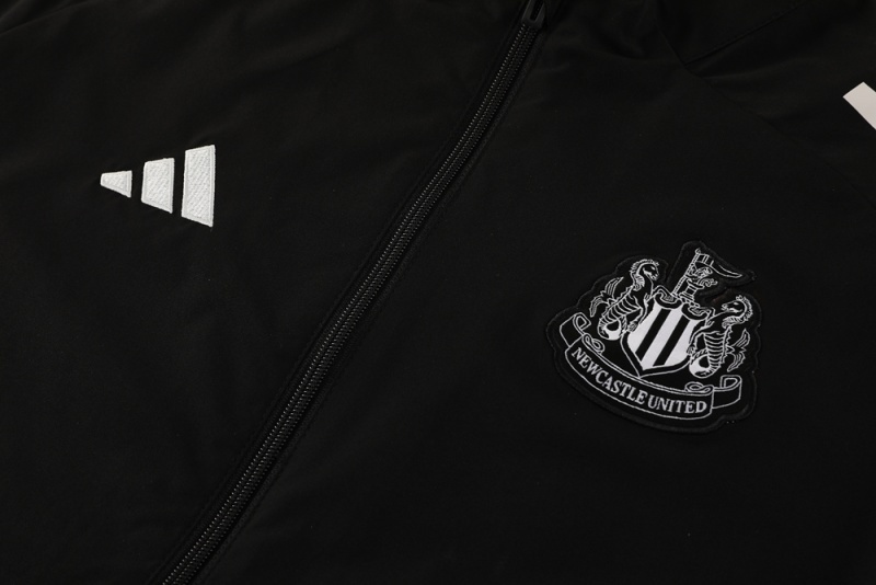 2526 Newcastle United (black) Windbreaker