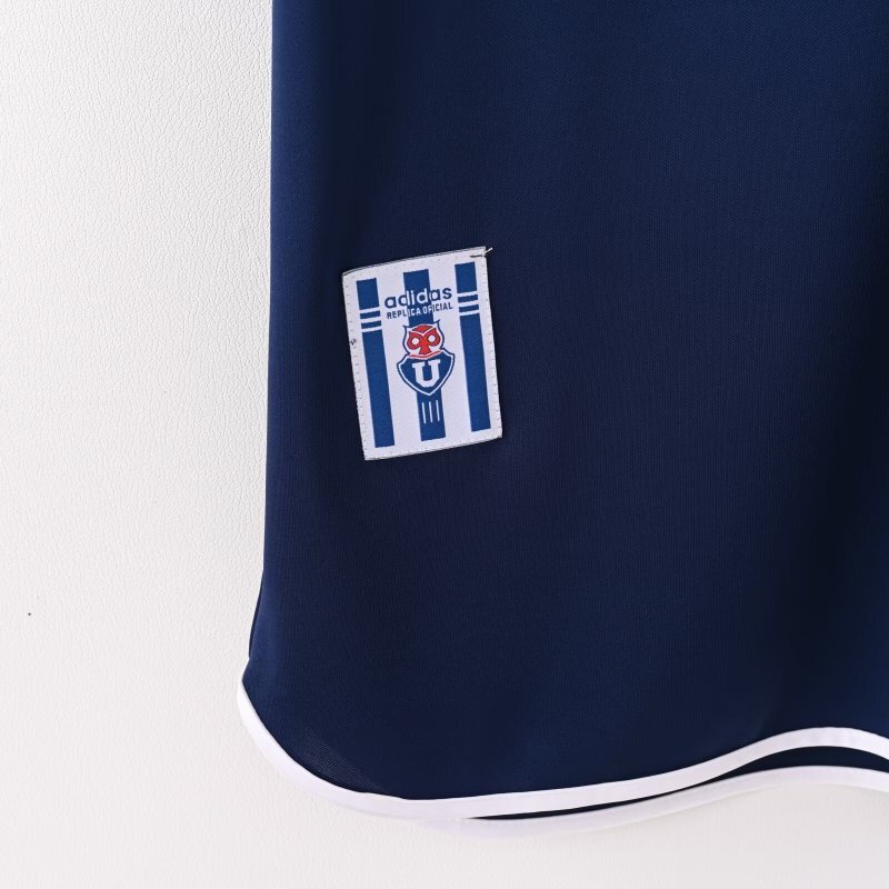 0102 University of Chile Away retro Fan version