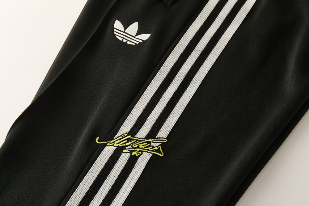 2627 Juventus (black) Training jacket set