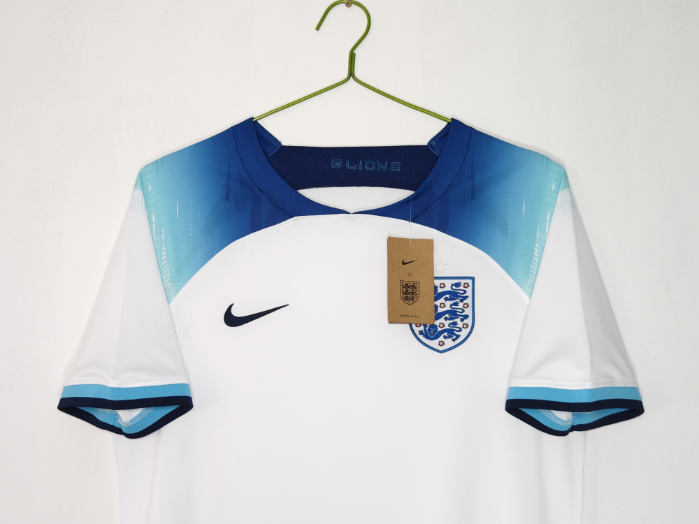 2022 England home retro Fan version