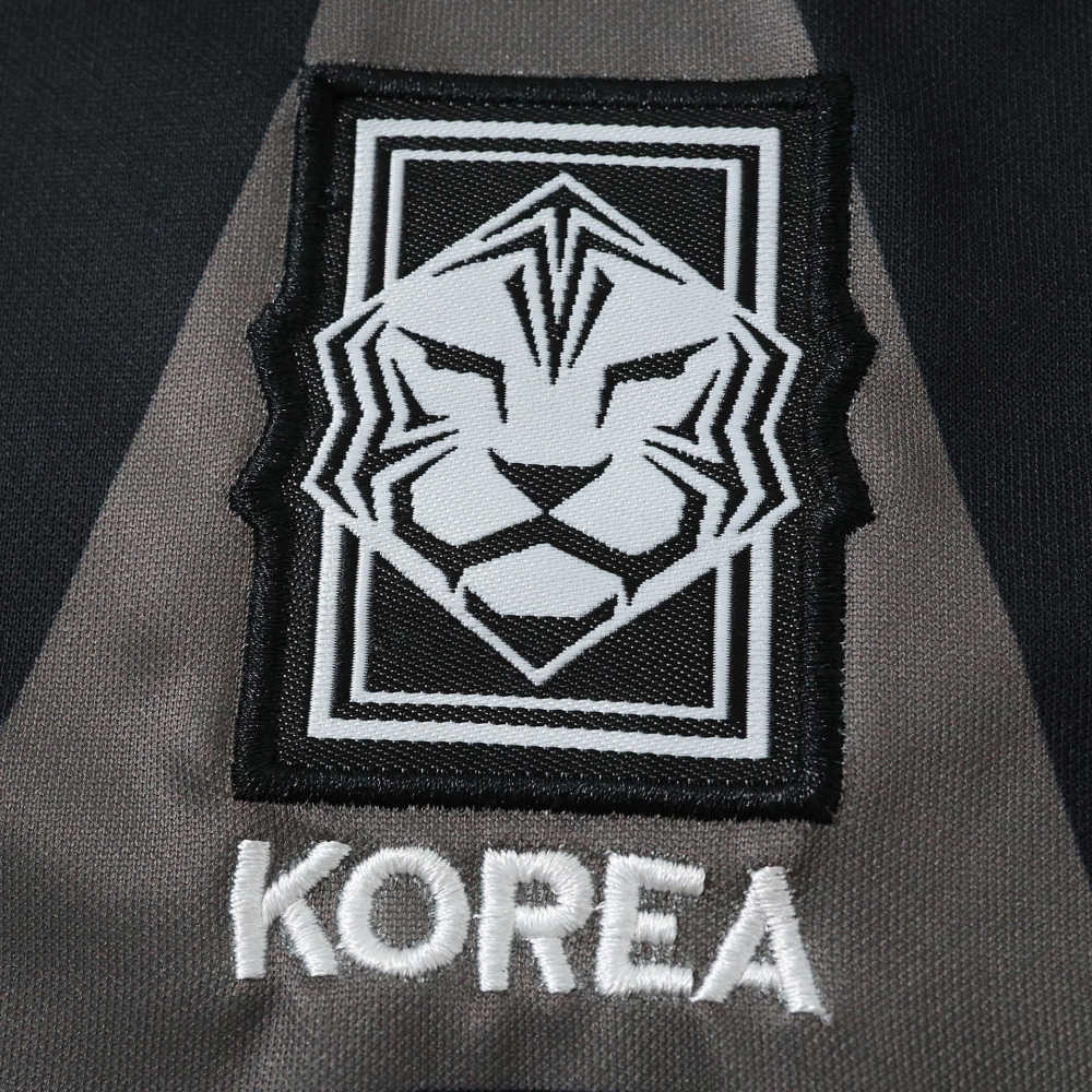 2026 South Korea goalkeeper Kids Kit
