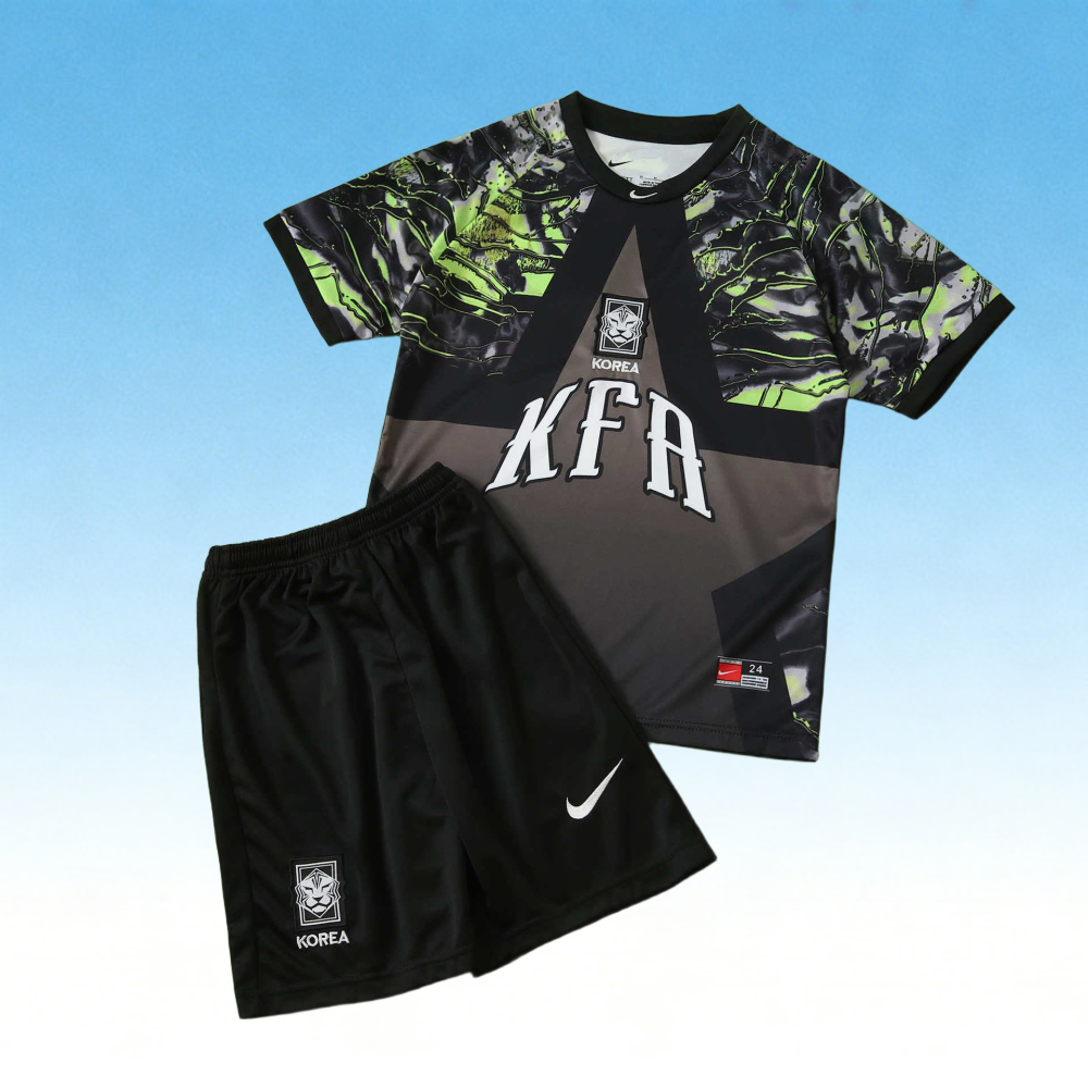 2026 South Korea goalkeeper Kids Kit