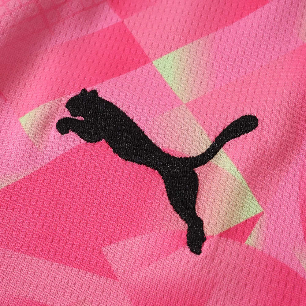 2026 Portugal pink goalkeeper Fan version