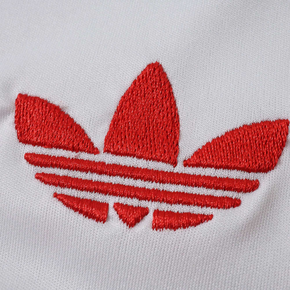 2526 riverbed Away Fan version