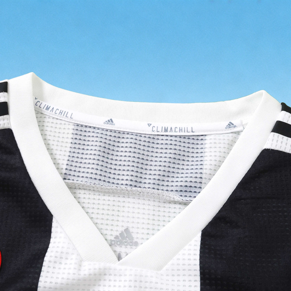 1819 Juventus home Retro Player version