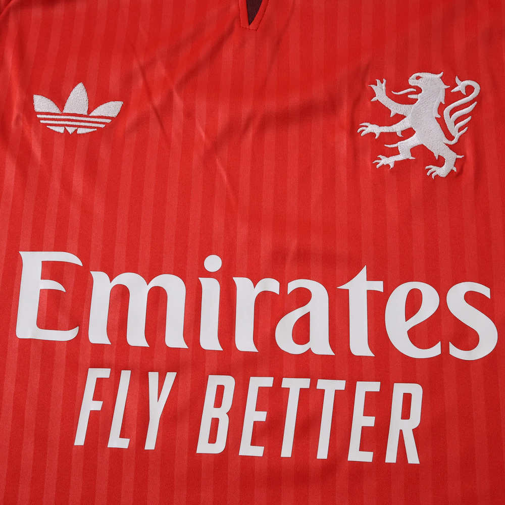 2627 Lyon Away Fan version