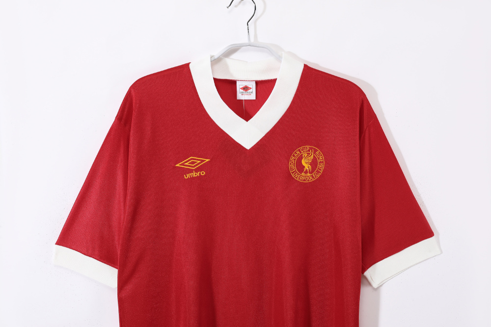 7677 Liverpool Home retro Fan version