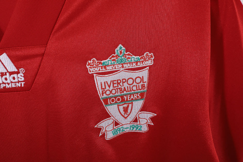 9293 Liverpool Home retro Fan version