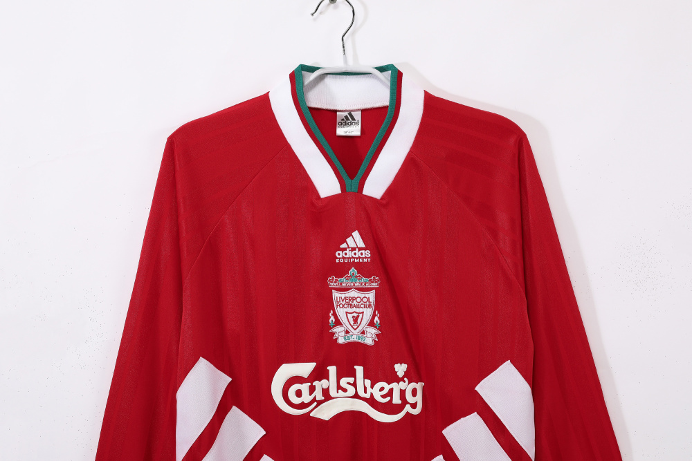 9395 Liverpool Home Long sleeve retro Fan version