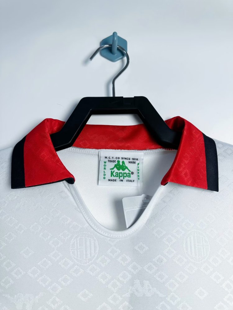 89/90 AC Milan Away retro Fan version