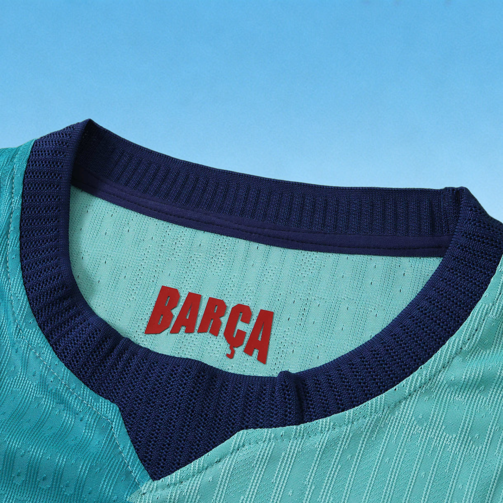 2627 Barcelona Third Player version