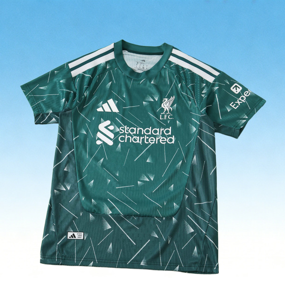 2627 Liverpool goalkeeper Player version