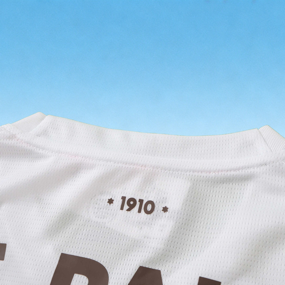 2627 FC St. Pauli Away Fan version