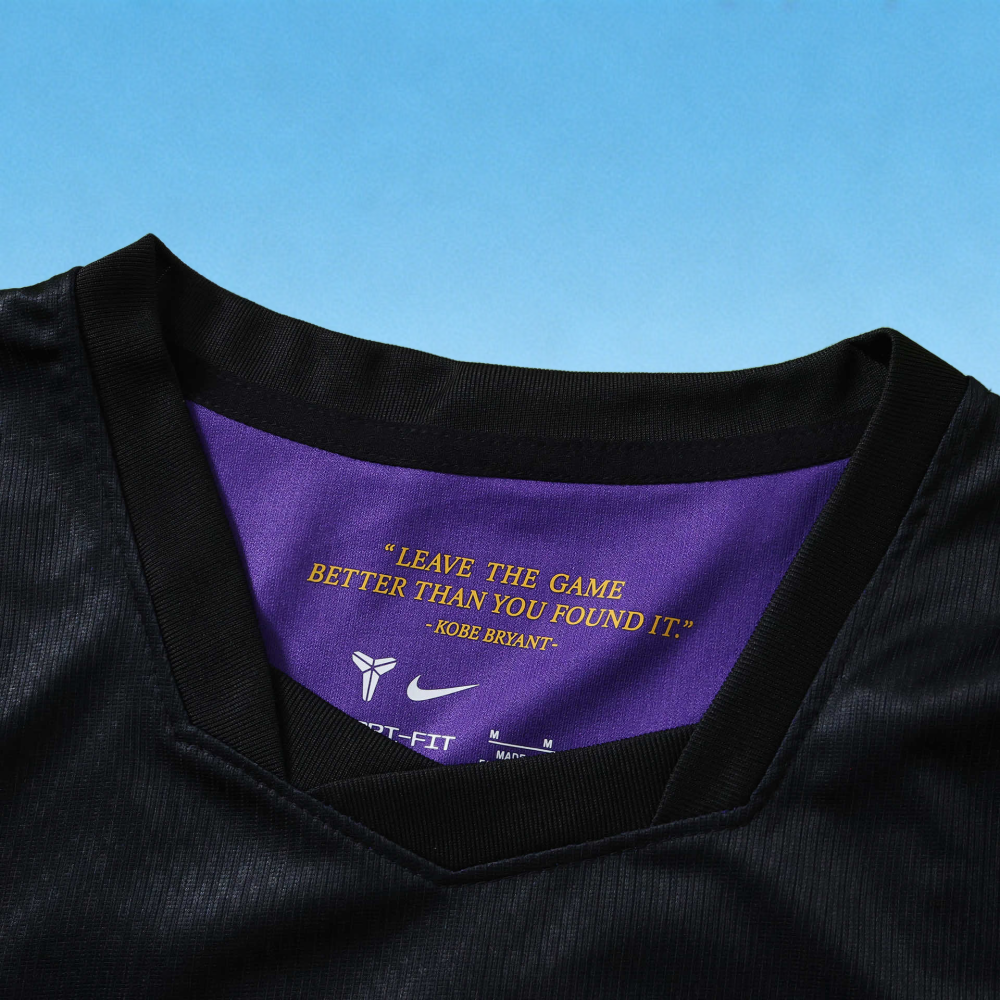 2627 Barcelona Away Women Fan version