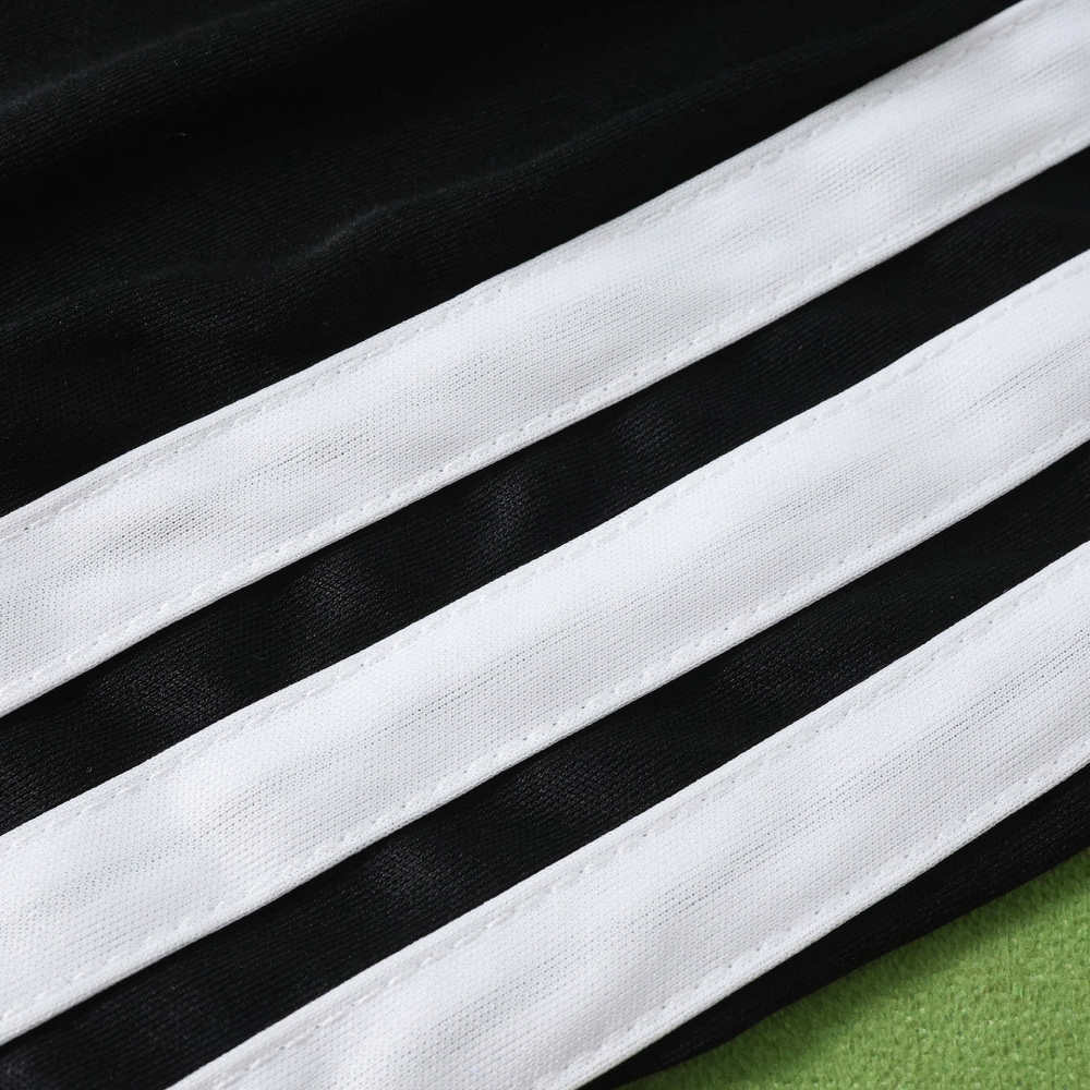 2627 Sheffield United Home Kids Kit