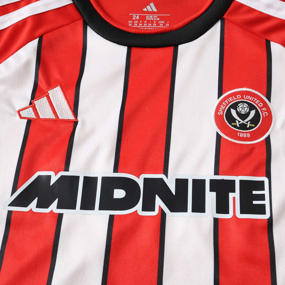 2627 Sheffield United Home Kids Kit