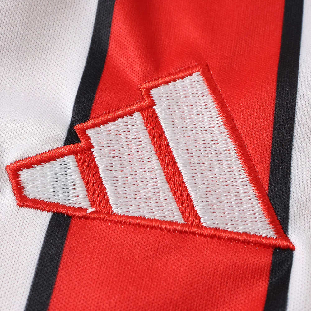 2627 Sheffield United Home Kids Kit
