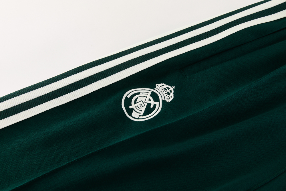 2627 Real Madrid (off white) Training jacket set