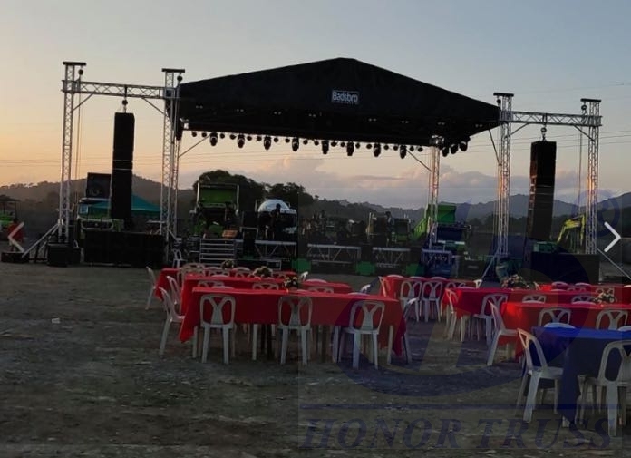 PYRAMID STAGE ROOF TRUSS 12x9x7m