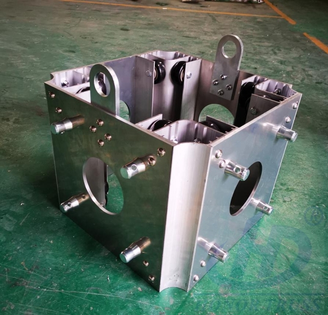 F34 truss sleeve block copy
