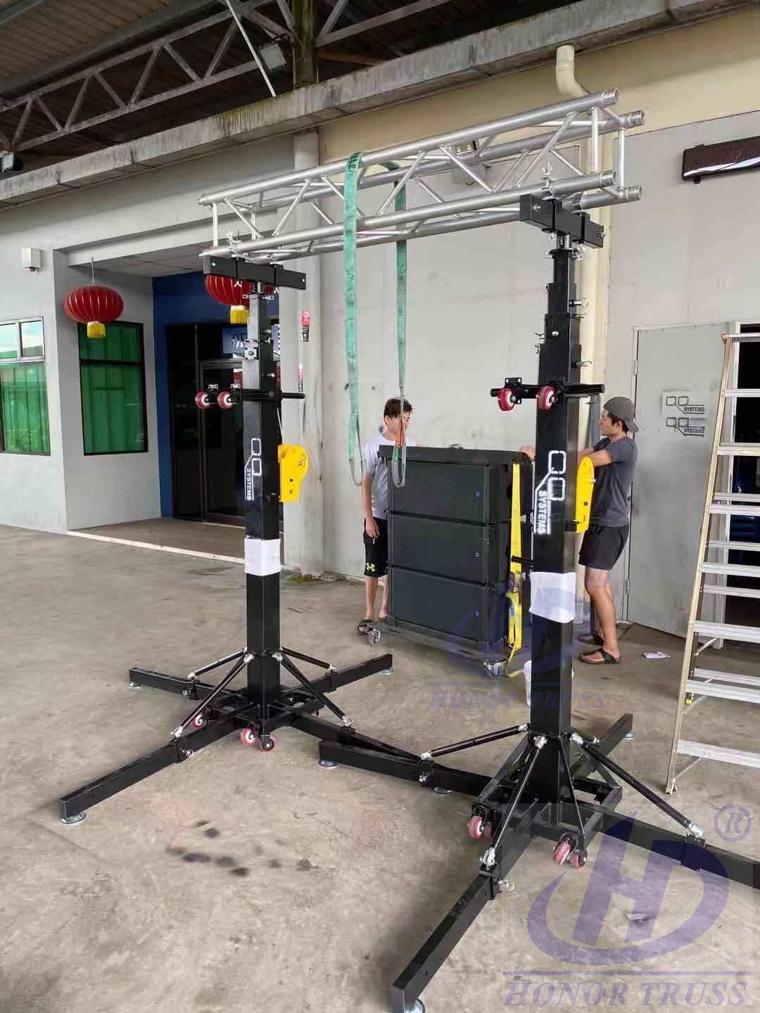 LS-17 heavy duty crank stands up to 6.5m load 340KG