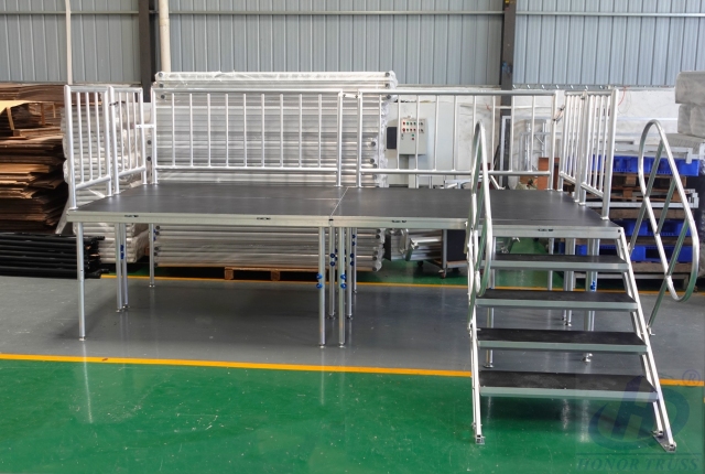 4x8ft Easy Install Portable Aluminium Stage Deck for Events