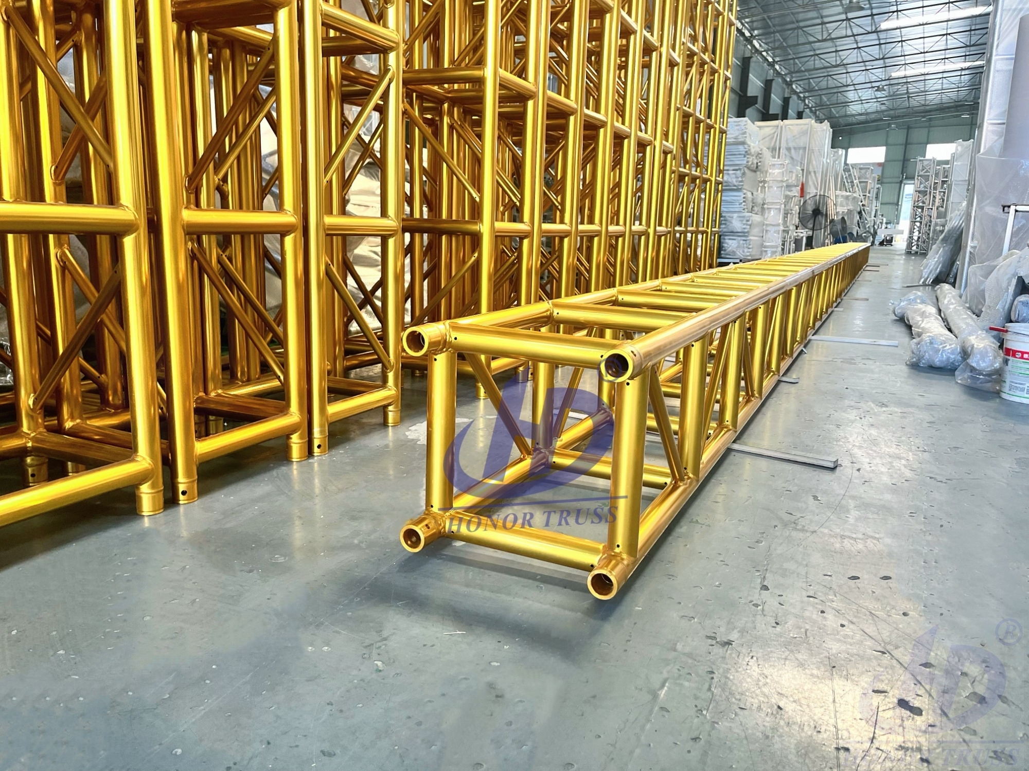 Truss F34 copy type 290x290mm square spigot truss standard size
