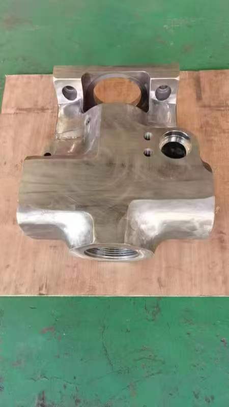 HT400 Fluid End