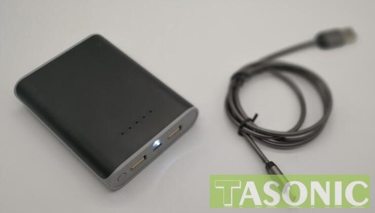#2 Basic 10,000mAH / Black Power Bank